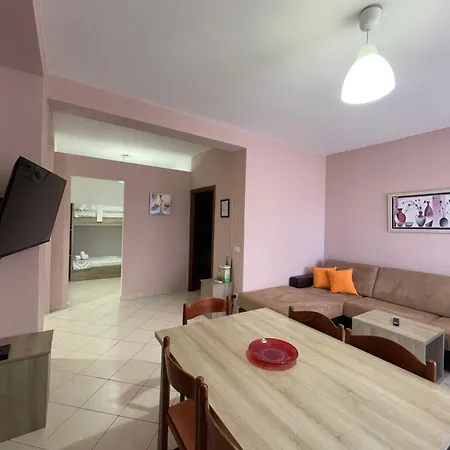Cava Apartmán Sarandë