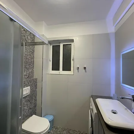 Cava Apartment *