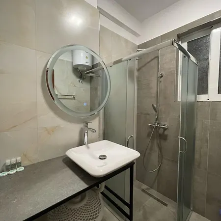 Cava Apartment *