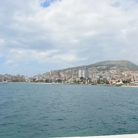 Cava Διαμέρισμα